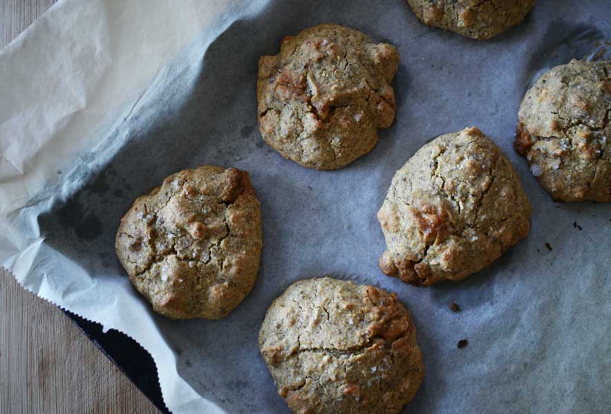 veganski piškoti z belo čokolado